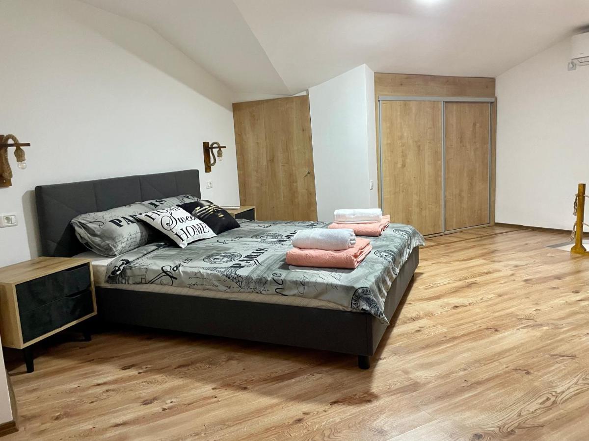 Gallery City Center Apartment Skopje Zewnętrze zdjęcie
