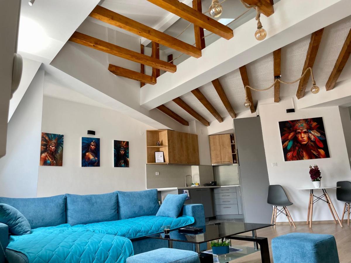 Gallery City Center Apartment Skopje Zewnętrze zdjęcie